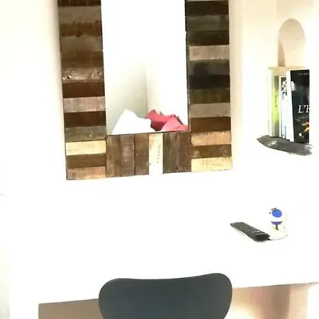 Costa Marina Πανσιόν Φηρά