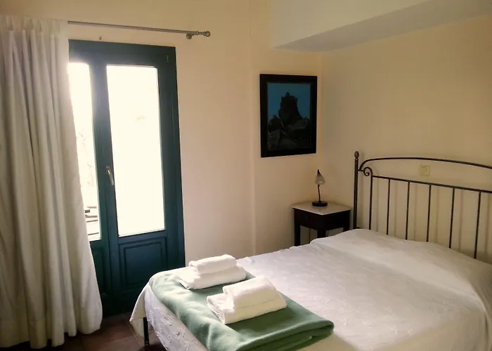 Costa Marina Pensionat Fira (Santorini)