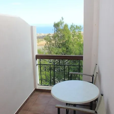Costa Marina 4* Fira (Santorini)